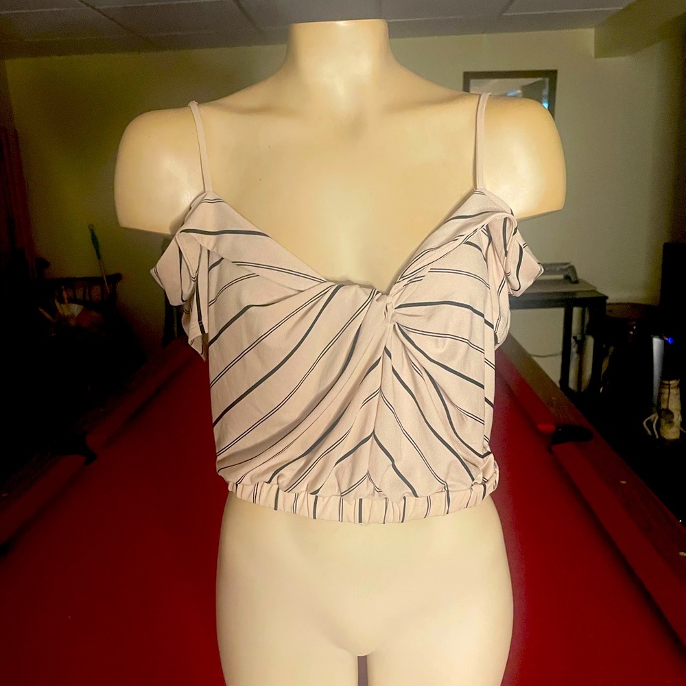 Express cropped top